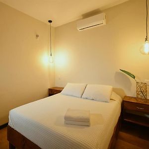 Habitación Estándar con Cama Queen